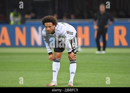 Bologne, Italien. 04.. Juni 2022. Leroy SANE (GER), Aktion, Einzelaktion, Einzelbild, Ausschnitt, Ganzkörperaufnahme, Vollfigur Fußball UEFA Nations League, Gruppenphase 1. Spieltag Italien (ITA) - Deutschland (GER) 1-1, am 4.. Juni 2022, Renato Dall `Ara Stadium Bologne Credit: dpa/Alamy Live News Stockfoto
